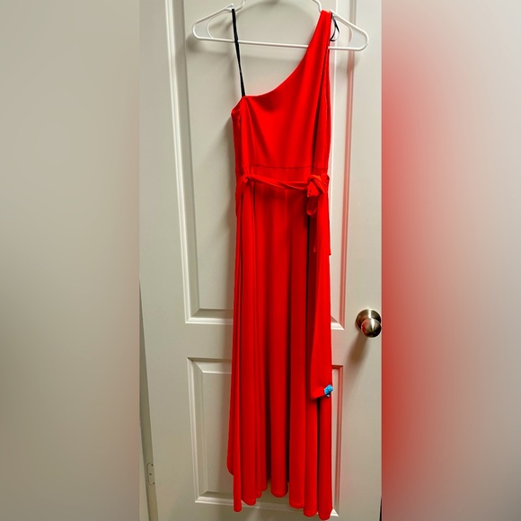 BEAUTIFUL FLOWY VINCE CAMUTO ONE SHOULDER DRESS - Picture 1 of 3